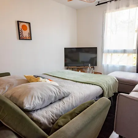 Warm Cocoon - Parking Included 아파트 Asnières